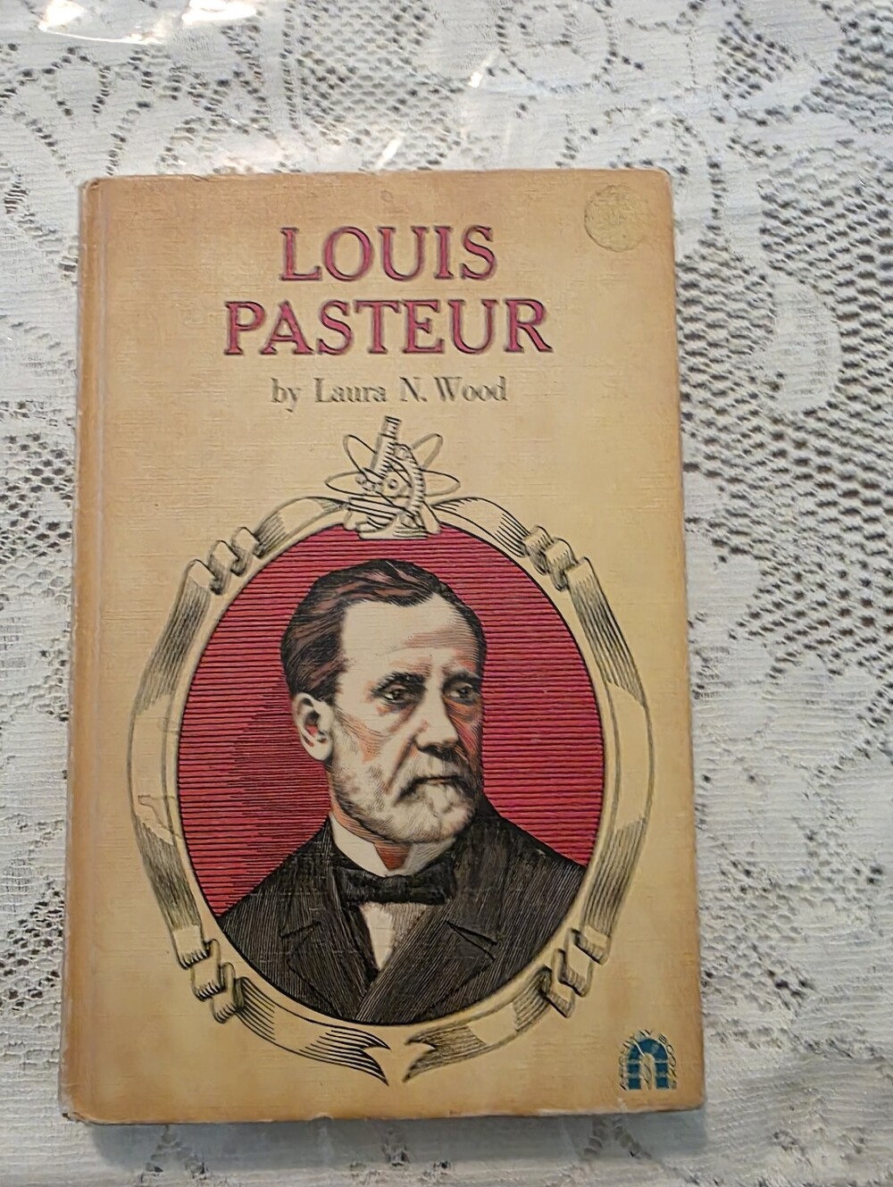 Louis Pasteur by Laura N. Wood biography bookLouis Pasteur Laura N. Wood Archway
